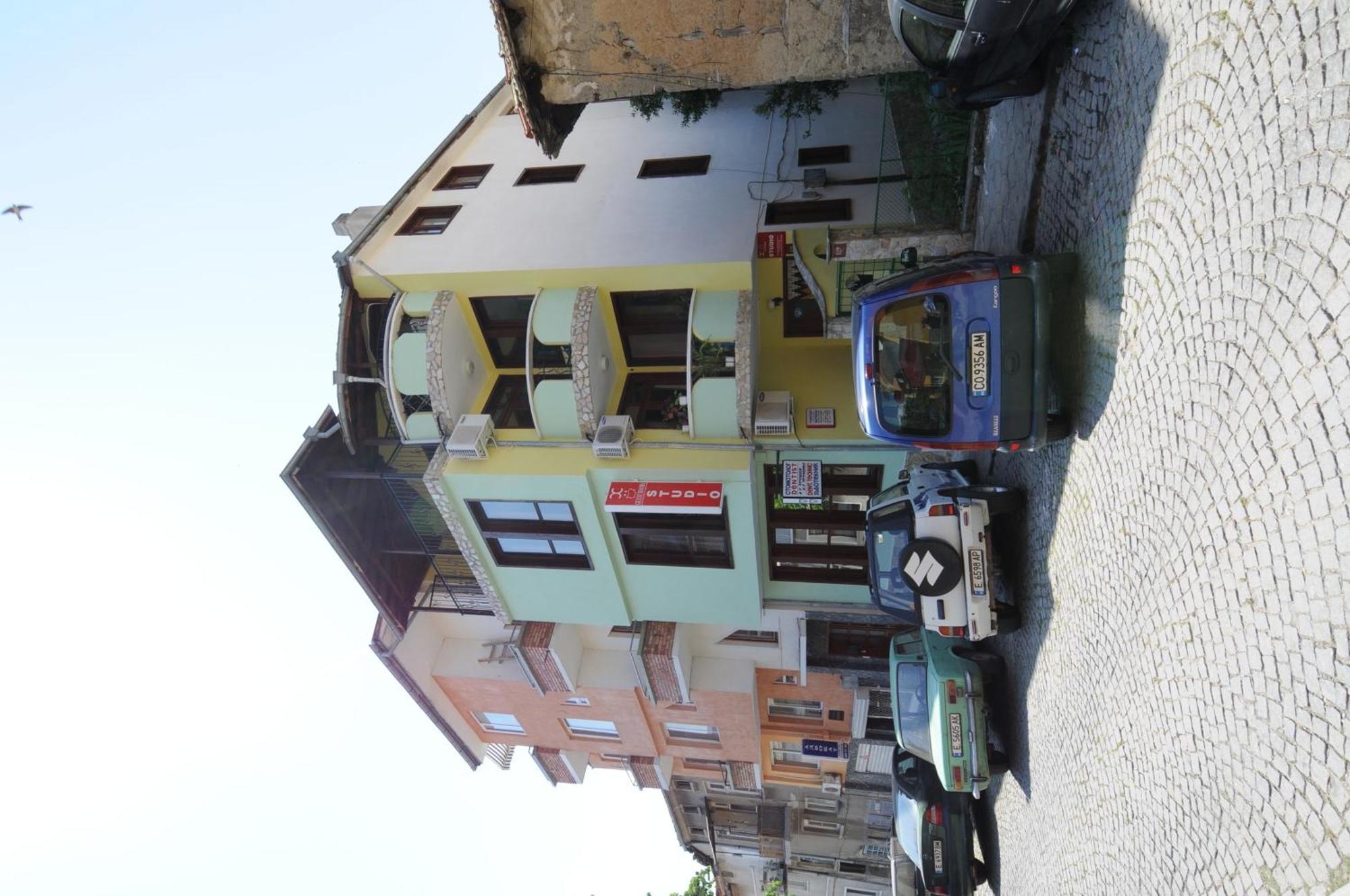 Family Hotel Studio Sandanski Exterior photo